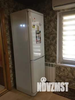 2-к квартира, посуточно, 37м2, 1/2 этаж