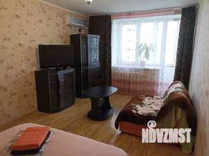 1-к квартира, посуточно, 38м2, 7/9 этаж