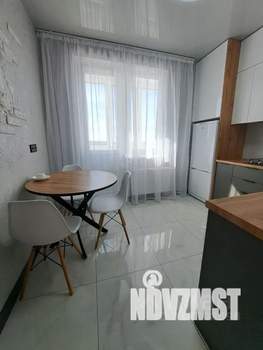 1-к квартира, посуточно, 33м2, 6/9 этаж