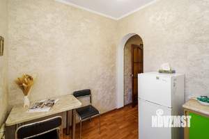 1-к квартира, посуточно, 35м2, 4/4 этаж