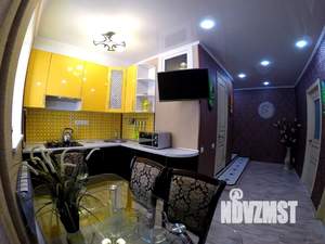 2-к квартира, посуточно, 45м2, 1/5 этаж