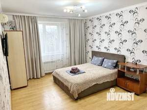 1-к квартира, посуточно, 40м2, 4/10 этаж