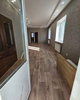 3-к квартира, на длительный срок, 90м2, 1/4 этаж