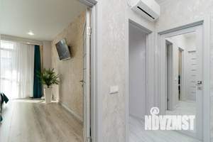 1-к квартира, посуточно, 42м2, 4/10 этаж