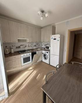 1-к квартира, на длительный срок, 44м2, 4/9 этаж