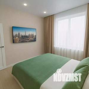 1-к квартира, посуточно, 42м2, 1/1 этаж