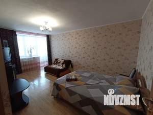 1-к квартира, посуточно, 38м2, 7/9 этаж