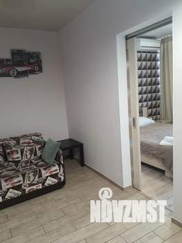 Студия квартира, посуточно, 48м2, 9/9 этаж