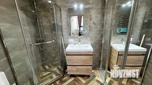 1-к квартира, посуточно, 62м2, 5/8 этаж