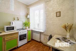 1-к квартира, посуточно, 35м2, 4/4 этаж