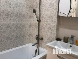 1-к квартира, посуточно, 42м2, 7/9 этаж