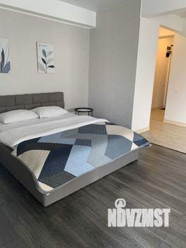 1-к квартира, посуточно, 40м2, 1/9 этаж