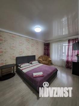 1-к квартира, посуточно, 33м2, 3/5 этаж