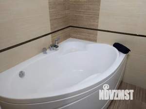 1-к квартира, посуточно, 50м2, 7/10 этаж