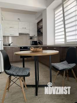 1-к квартира, посуточно, 40м2, 1/9 этаж