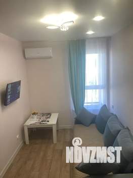 1-к квартира, посуточно, 35м2, 6/14 этаж