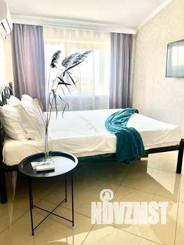1-к квартира, посуточно, 32м2, 10/10 этаж
