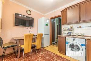 3-к квартира, на длительный срок, 70м2, 3/6 этаж