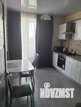 1-к квартира, посуточно, 40м2, 9/9 этаж