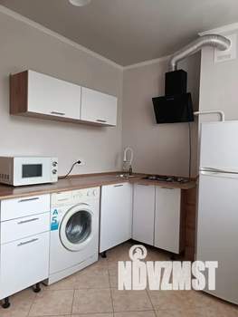 1-к квартира, посуточно, 30м2, 3/9 этаж