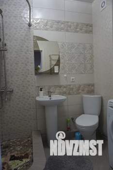 1-к квартира, посуточно, 38м2, 8/10 этаж