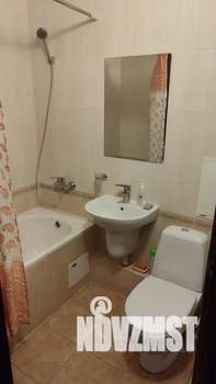 Студия квартира, посуточно, 32м2, 3/5 этаж