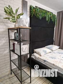 Студия квартира, посуточно, 24м2, 1/5 этаж