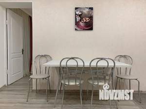 3-к квартира, посуточно, 60м2, 1/2 этаж