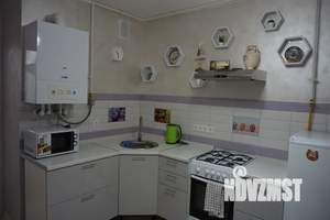 1-к квартира, посуточно, 38м2, 8/10 этаж