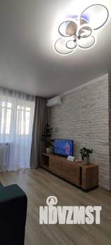 1-к квартира, посуточно, 38м2, 4/5 этаж