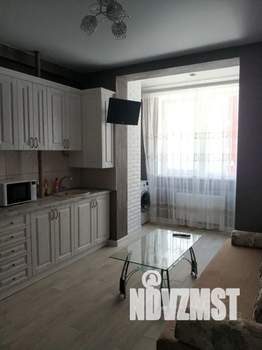 1-к квартира, посуточно, 47м2, 3/9 этаж