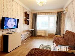 1-к квартира, посуточно, 35м2, 2/5 этаж