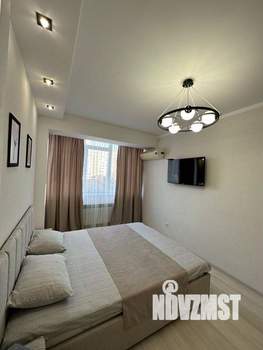 1-к квартира, посуточно, 42м2, 4/18 этаж