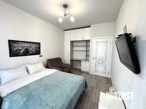 1-к квартира, посуточно, 40м2, 2/10 этаж