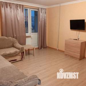 1-к квартира, посуточно, 37м2, 7/9 этаж