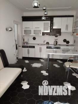 1-к квартира, посуточно, 40м2, 7/9 этаж