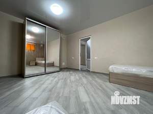 3-к квартира, на длительный срок, 104м2, 1/3 этаж