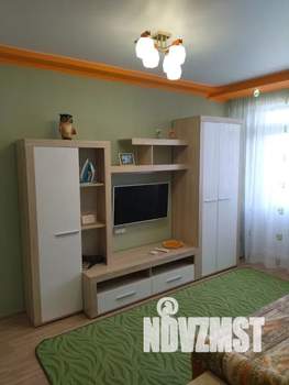 1-к квартира, посуточно, 36м2, 6/9 этаж