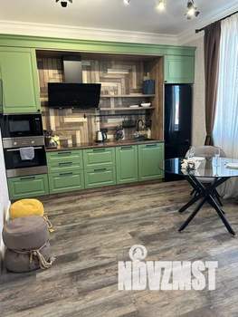 1-к квартира, посуточно, 62м2, 5/8 этаж