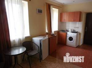 Студия квартира, на длительный срок, 22м2, 2/2 этаж