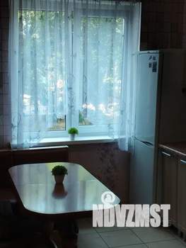 Студия квартира, посуточно, 65м2, 2/9 этаж