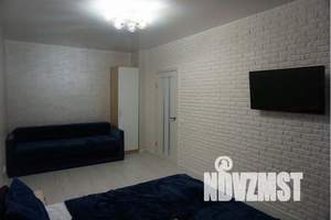 1-к квартира, посуточно, 38м2, 8/10 этаж