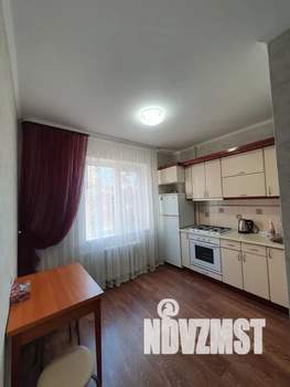 1-к квартира, посуточно, 35м2, 2/9 этаж