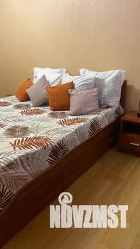 2-к квартира, посуточно, 60м2, 2/5 этаж