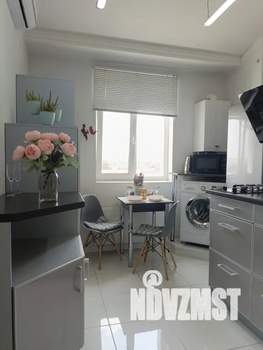 1-к квартира, посуточно, 40м2, 10/10 этаж