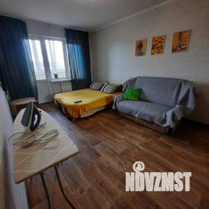 1-к квартира, посуточно, 37м2, 8/9 этаж