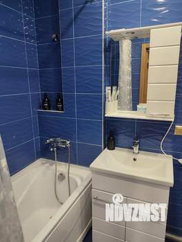 1-к квартира, посуточно, 32м2, 7/10 этаж
