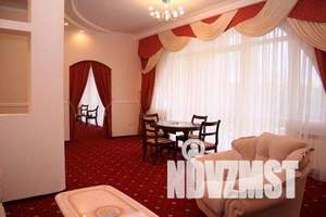 1-к квартира, посуточно, 54м2, 1/1 этаж