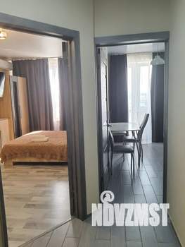 1-к квартира, посуточно, 40м2, 9/9 этаж