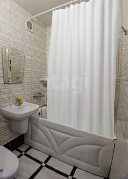 Студия квартира, на длительный срок, 42м2, 4/5 этаж